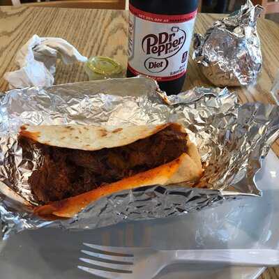 Jesse's Taqueria & Bakery