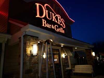 Duke's Bar And Grill West