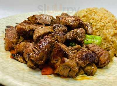 Toyo Japanese Sushi & Hibachi