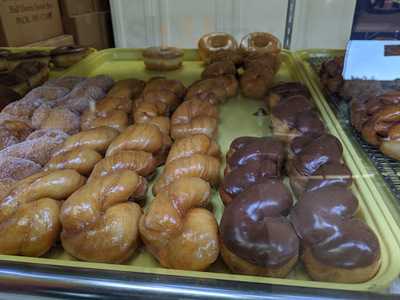 Daylight Donuts
