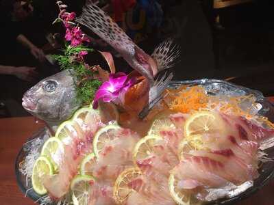 Pier 98 Sushi Bar & Grill