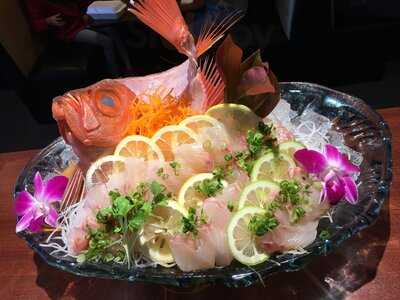 Pier 98 Sushi Bar & Grill