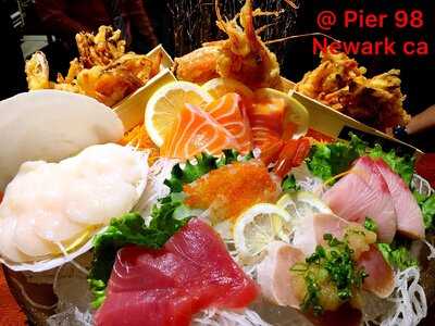 Pier 98 Sushi Bar & Grill