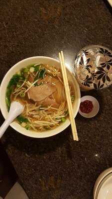 Love Pho N’ Mor