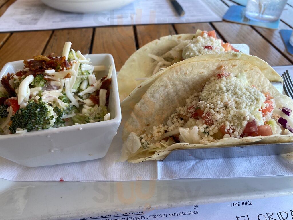 Outriggers Tiki Bar And Grille