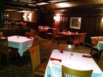 Seasons Cafe In The Ramkota Hotel