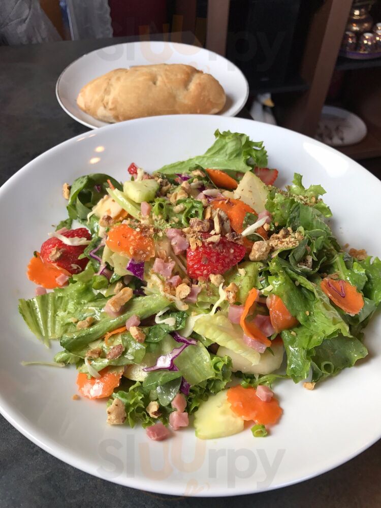 Mangrove Cafe And Bakery