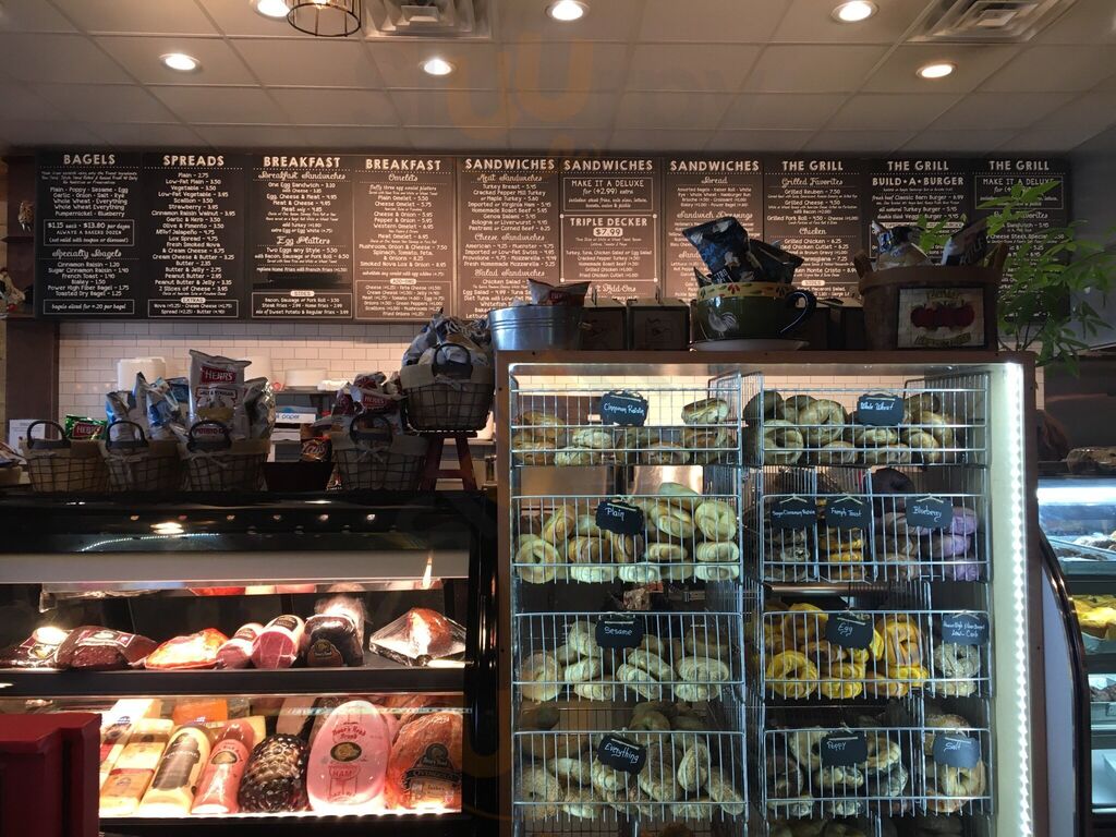 Bagel Barn & Deli