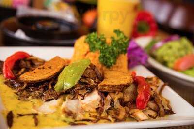 Manny's Uptown Tex-mex