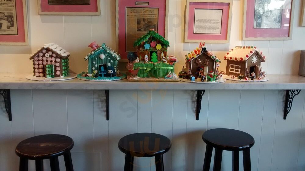 Becker's Bakery And Deli