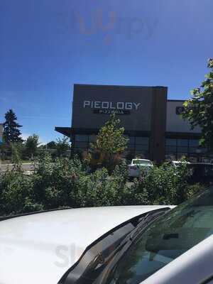 Pieology Pizzeria