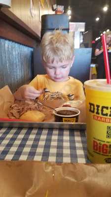 Dickey's Barbecue Pit