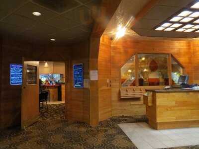 The 701 Lounge & Grille At The Ramada Hotel