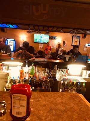 The 701 Lounge & Grille At The Ramada Hotel