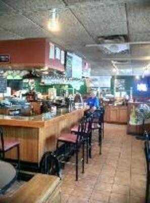 Hoopers Sports Bar & Grill