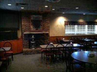 Hoopers Sports Bar & Grill