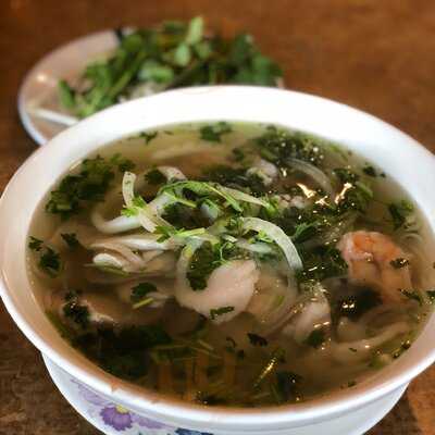 Com Tam Thanh Restaurant