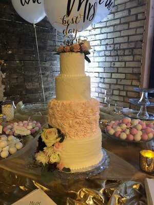 Sweet Treats Cupcake Bar And Bakery