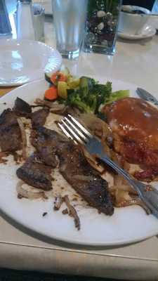 Effie's Restaurant & Bar