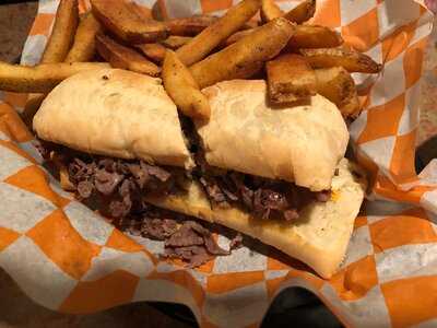 Big Tom's Backyard Grill & Bar