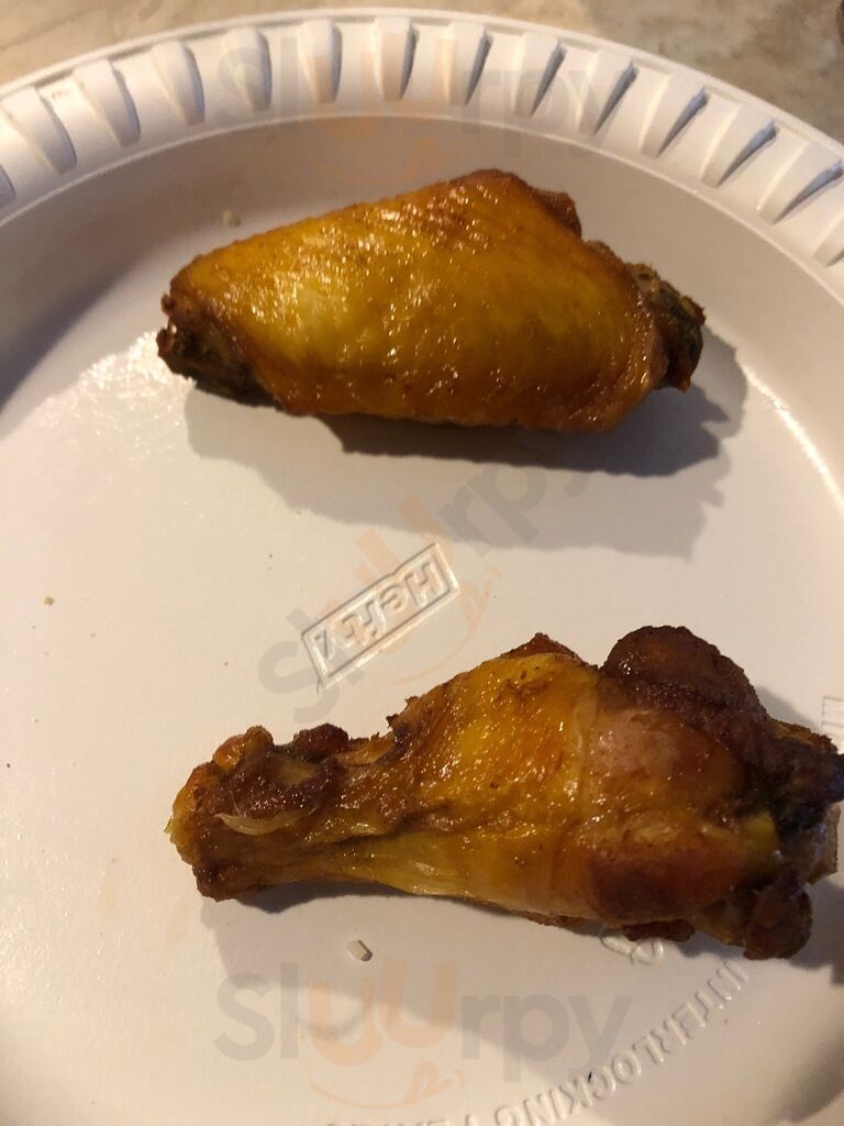 Hong Kong Restaurant & Lounge