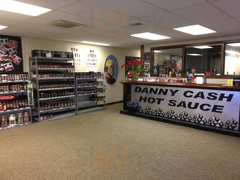 Danny Cash Hot Shop