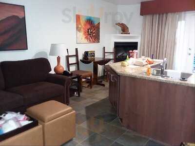 Los Abrigados Resort & Spa