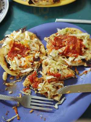 La Union Tienda Y Restaurante