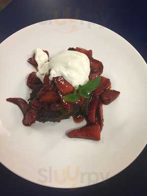 Buddy Buckles Bistro