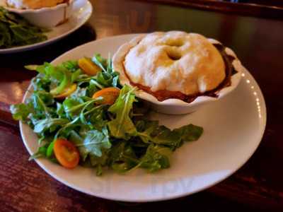 Buddy Buckles Bistro