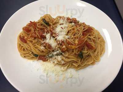 Buddy Buckles Bistro