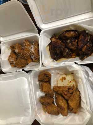 Momma G's Soul Food And Jamaican Restaurant