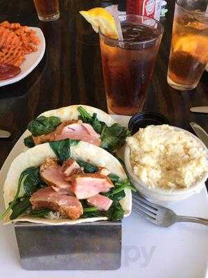 Austin's Firegrill And Oyster Bar