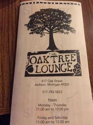 Oak Tree Lounge