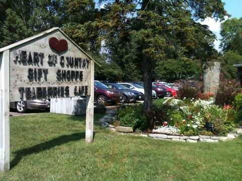 Teaberries & Heart Of Country