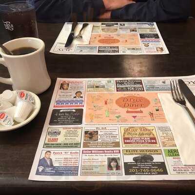 D'lux Diner