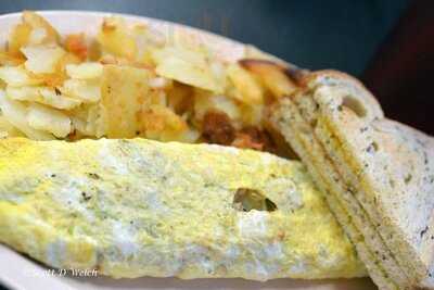 Brenda's On The Causeway