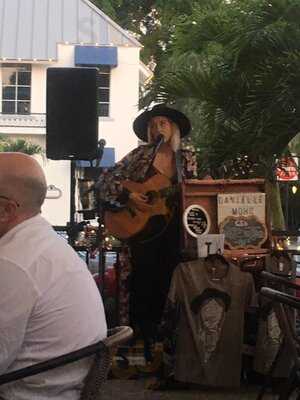 Caracara Asian Tapas + Tacos