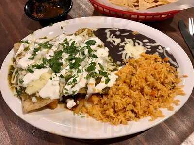 Chilango’s Cantina Grill