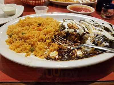 Chilango’s Cantina Grill