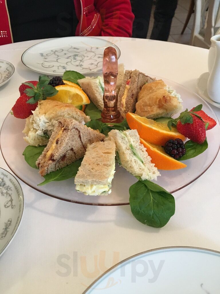 Ashes Boutique & Tea Room
