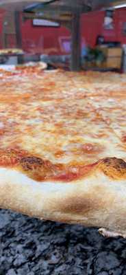 Pellegrino & Sons Pizzeria