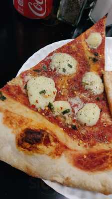 Pellegrino & Sons Pizzeria