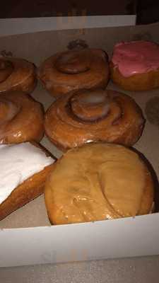 Dan's Variety Bakery