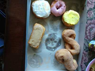 Dan's Variety Bakery