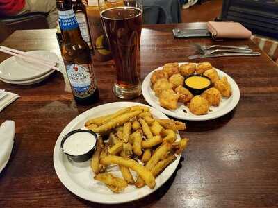 Half Moon Restaurant & Brewery