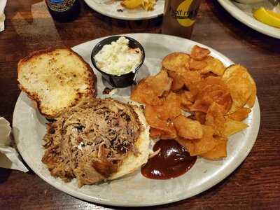 Half Moon Restaurant & Brewery