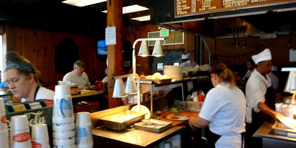 Archie's Bar-b-q & Burgers