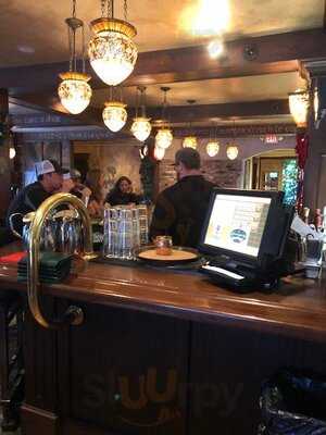 Brannigan's Irish Pub