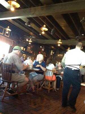 Cracker Barrel